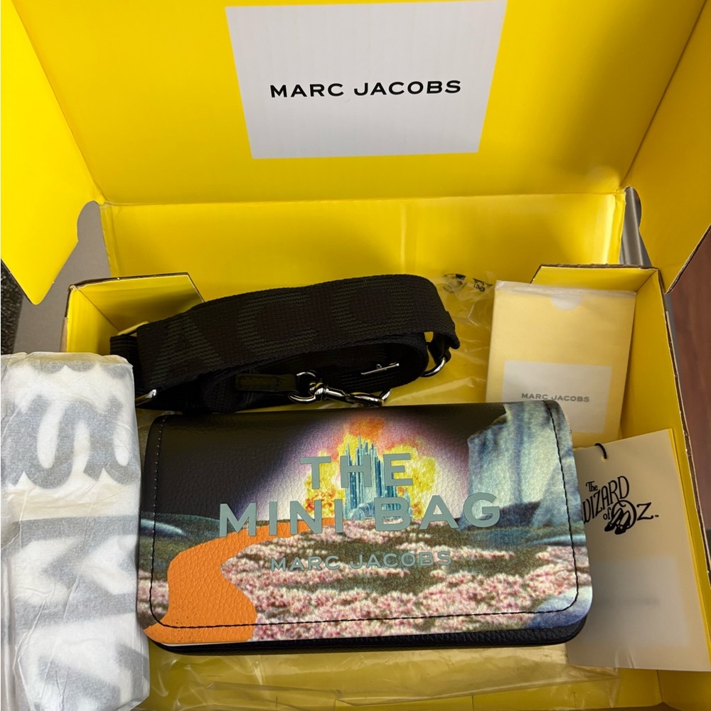 Marc Jacobs wizard of Oz the mini bag Dorothy friend witch wicked Elphaba Glinda